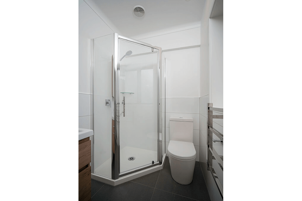 Unit 3 | Master Ensuite